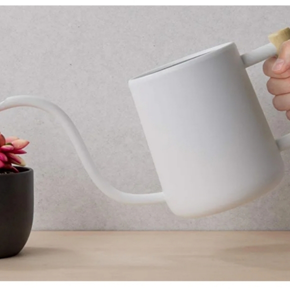 NWT Imeea White watering can with wood handle 35oz - Picture 6 of 6